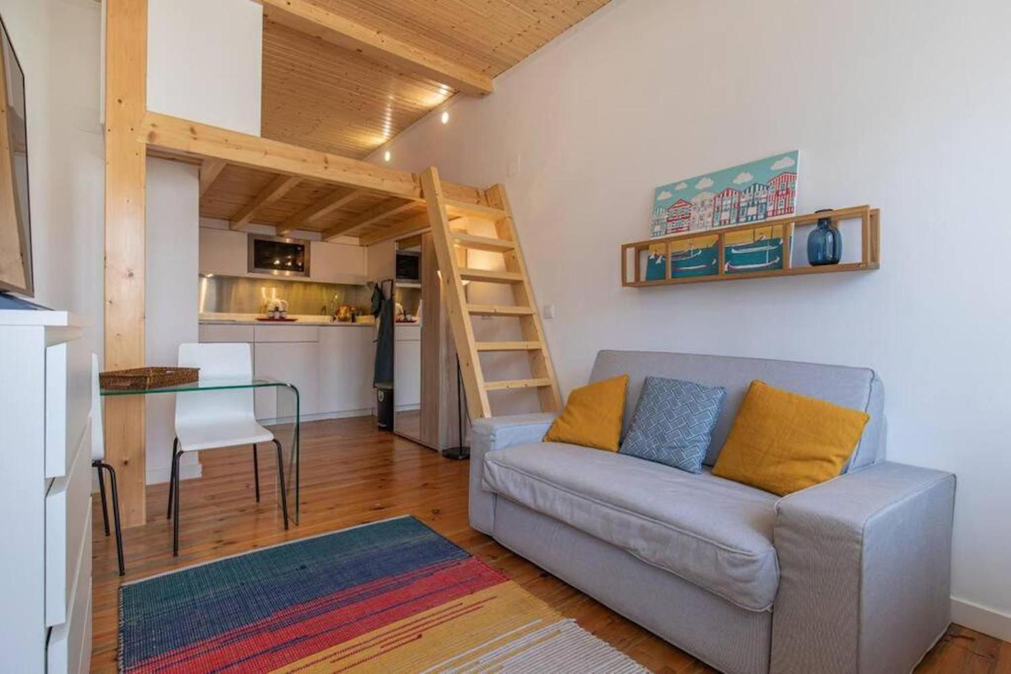 Tiny Retreat In Lisbon Apartment Exterior foto